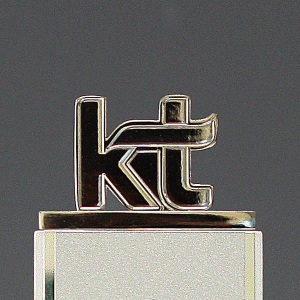 TRM1933